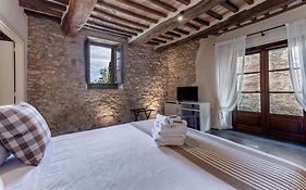 Borgo Medievale B&B - Centro Storico - Capitano Collection, Albergo Diffuso, Village Experience